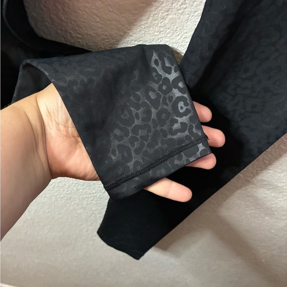 Black Leopard Print High-Waisted Leggings M - Picture 6 of 9